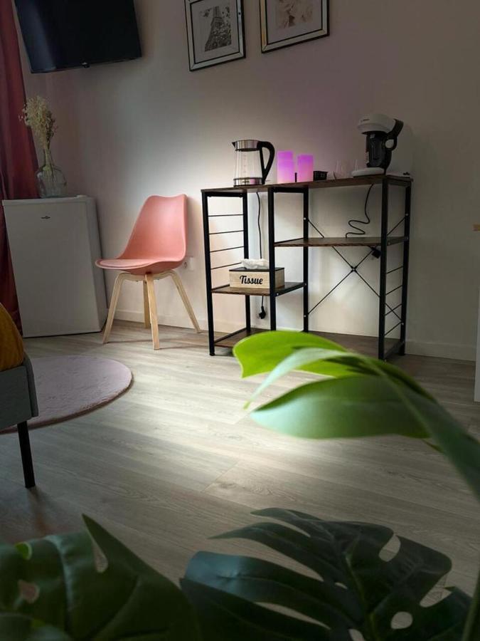 Ng Suitehome - Lille I Roubaix Centre I 89 - Netflix - Wifi Ngoại thất bức ảnh